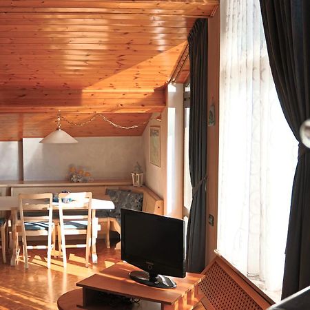 Alpenrooms Transacqua Ruang foto